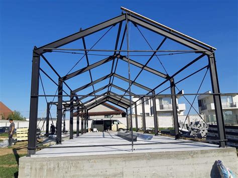 STRUCTURA .